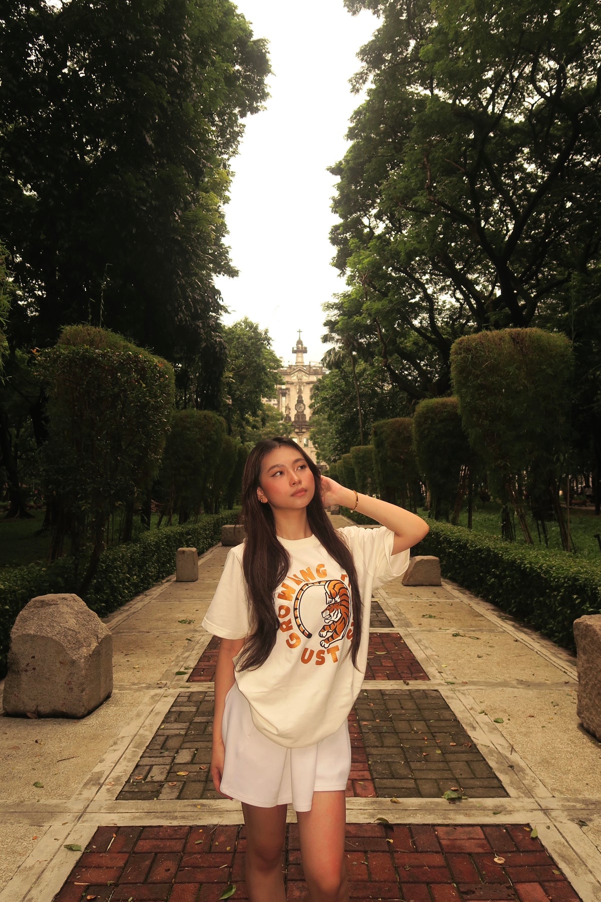 Tiger Core (Oversized) - Cream
